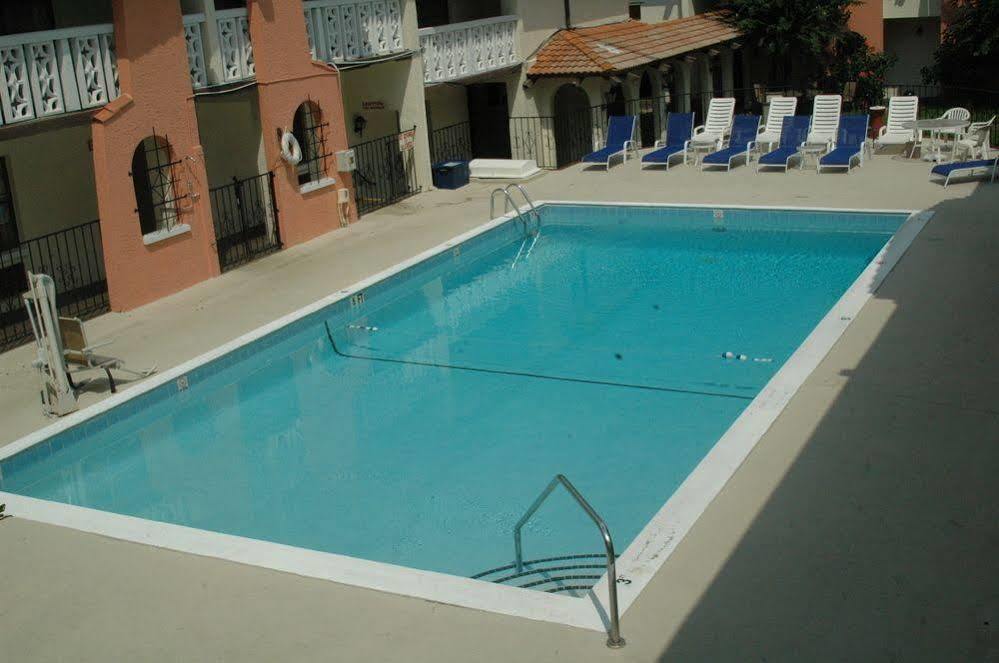 Motel 6 Tallahassee, Fl North Monroe Exterior foto